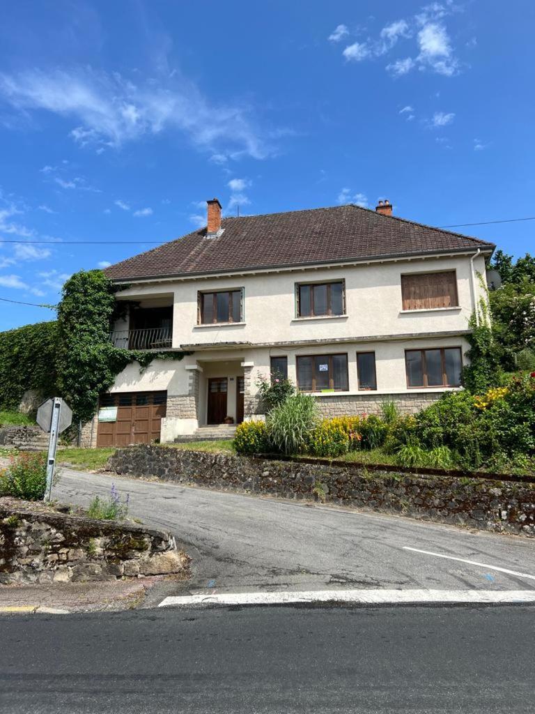 Chez Henry Apartment Peyrat-le-Chateau Luaran gambar